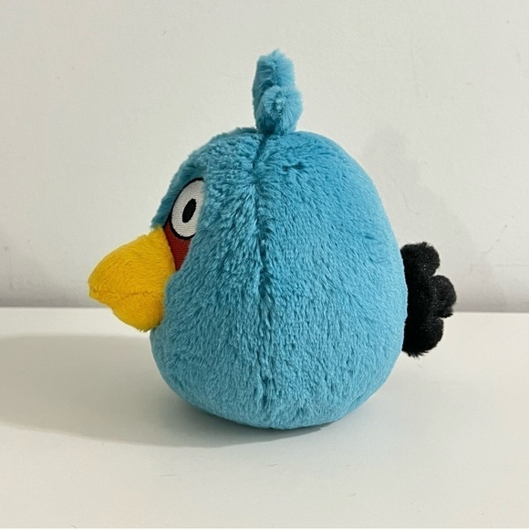Angry Birds Star Wars Vader 4” & Angry Birds Blue Jay Bird  5” Stuffed Plushies - Picture 3 of 13